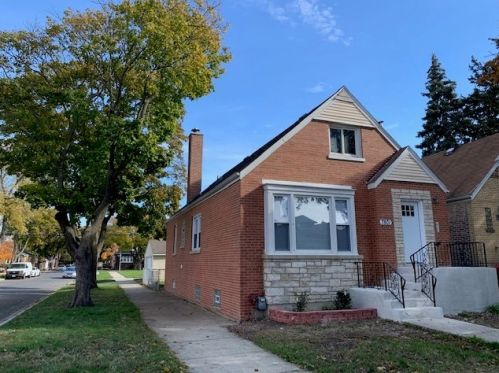 7801 Wood St, Chicago, IL 60620-4447