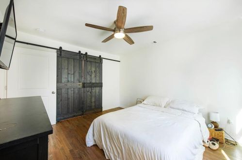 1385 Centra Villa Dr, Atlanta GA  30311-3423 exterior