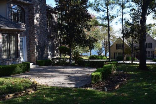 13413 Northshore Dr, Montgomery TX 77356-5436 exterior