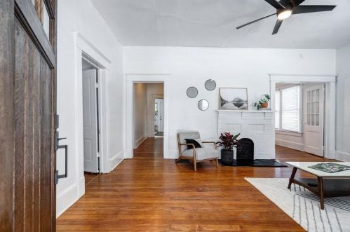 453 Calhoun St, Atlanta, GA 30318-7938