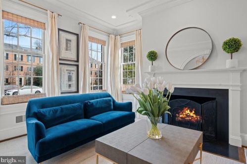 613 Royal St, Alexandria VA  22314-2031 exterior