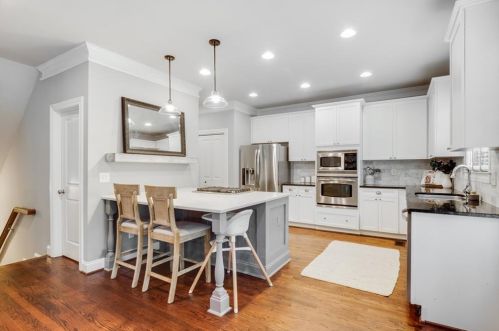 1716 Barfield Run, Atlanta GA  30318-2779 exterior