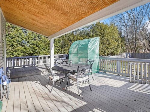 44 New Place St, Wallingford CT  06492-2237 exterior