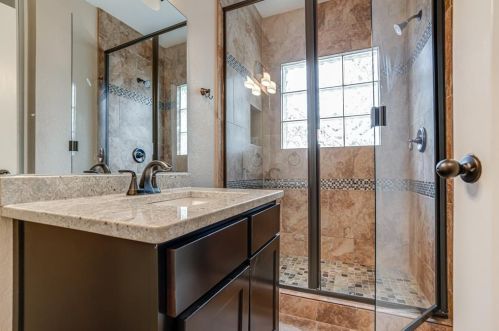 1411 Nolan St, San Antonio TX exterior