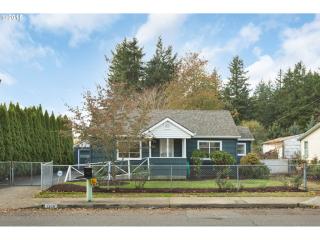 1319 139th Ave, Portland OR  97233-2302 exterior