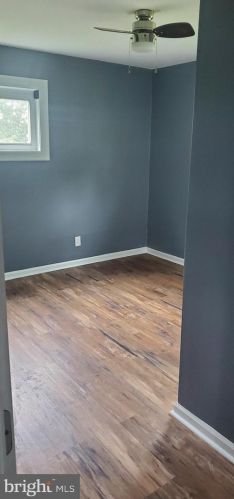 229 Schubert Ave, Runnemede NJ 08078-1844 exterior