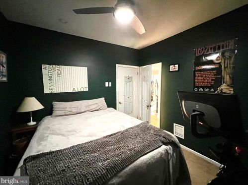 24 Haviland Ave, Camden NJ 08106-1020 exterior