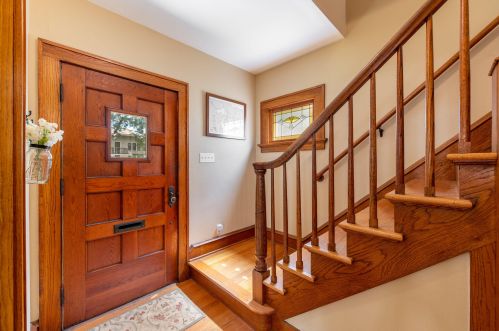 2413 65th St, Milwaukee, WI 53219-2021