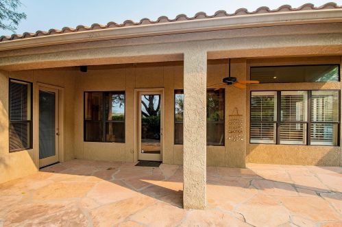 5829 Golden Eagle Dr, Tucson AZ 85750-0817 exterior