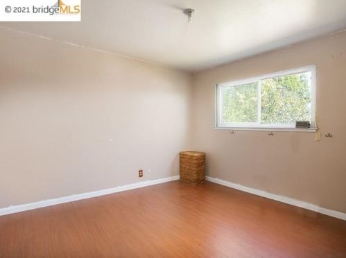 1111 Blake St, Berkeley CA 94703-1903 exterior