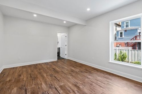 7716 Westmoreland Ave, Pittsburgh PA 15218-2130 exterior