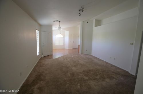 7800 Baja Stone Ave, Tucson AZ  85756-8478 exterior