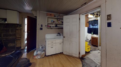 2953 11 St, Milwaukee WI 53215-3813 exterior