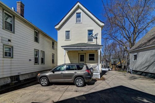 1029 Gorham St, Madison WI  53703-1607 exterior