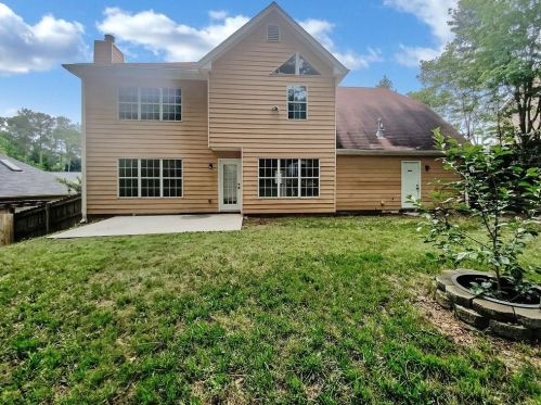 7213 Monterey Ave, Lithonia GA  30058-8243 exterior