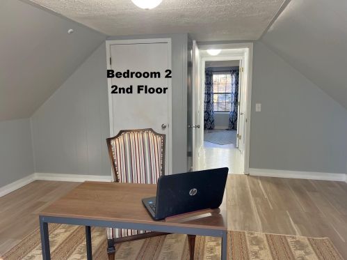 453 Squirrel Rd, Defuniak Springs FL 32433-7682 exterior