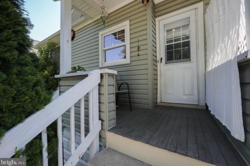 257 Stratford Ave, Camden NJ 08108-2327 exterior