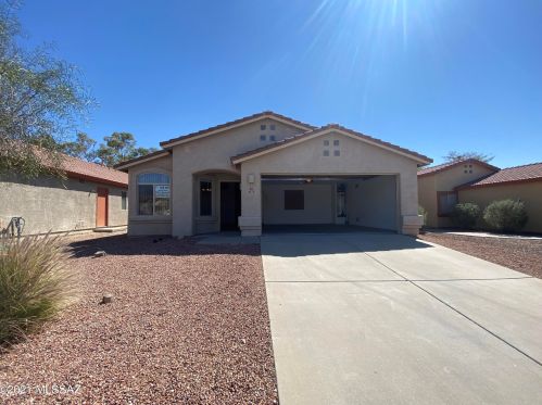 6070 Panorama Park Dr, Tucson AZ  85704-3938 exterior