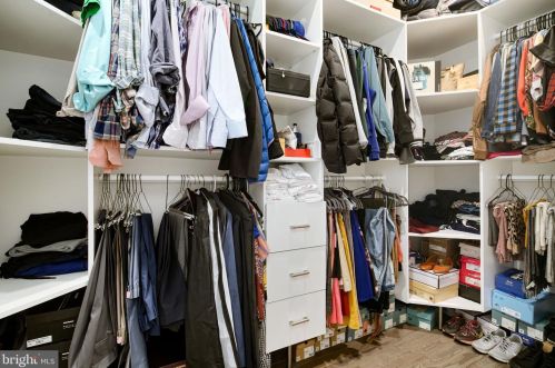 1622 Front St, Philadelphia PA 19122-3202 exterior