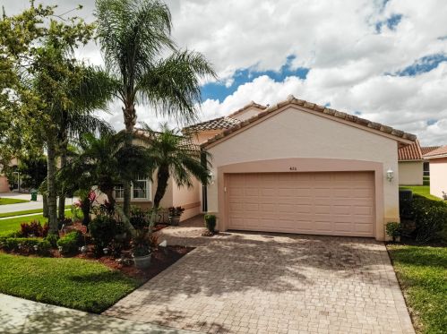 426 Springview Loop, Fort Pierce FL  34986-2663 exterior