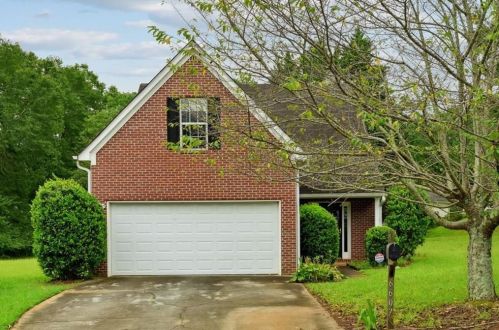 6607 Lake Mill Trce, Lithonia GA  30038-4579 exterior