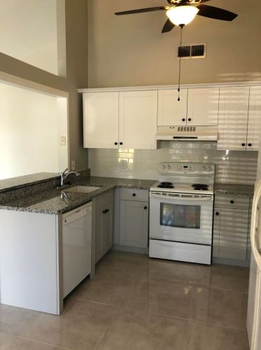 5360 Courtney Cir, Boynton Beach FL 33472-1249 exterior