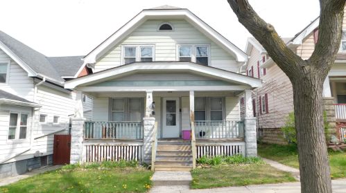3812 Mount Vernon Ave, Milwaukee WI  53208-3721 exterior