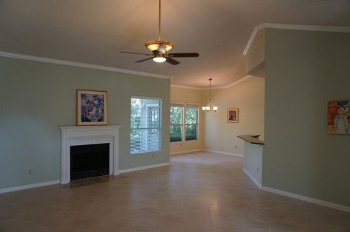 12509 Fox Hollow Ct, Austin TX  78729-6433 exterior