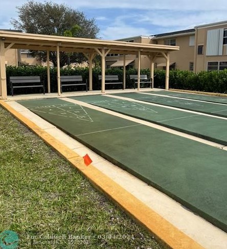 2191 1st Ct, Boynton Beach FL 33435-2904 exterior