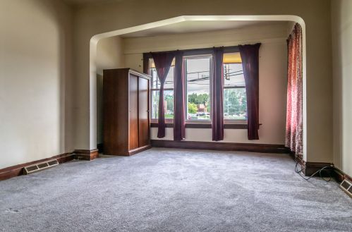 14206 Lincoln Ave, Dolton IL 60419-2340 exterior