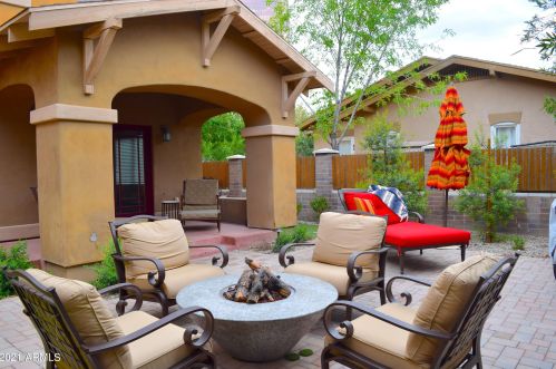 2016 1st Ave, Phoenix AZ  85003-5461 exterior