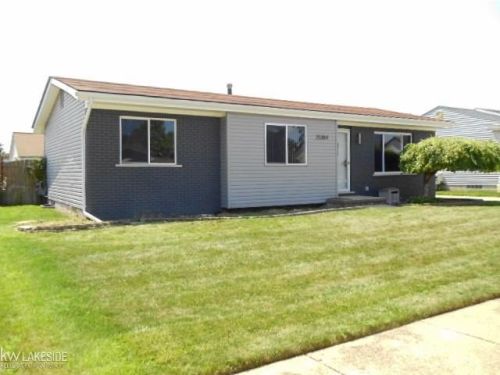 25384 Norvell St, New Baltimore, MI 48051-2828