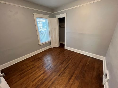 3153 33rd St, Milwaukee WI  53215-4272 exterior