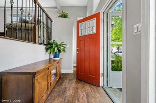 3747 Francisco Ave, Chicago, IL 60618-3501