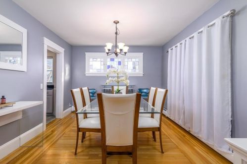 146 Dover St, Providence RI  02908-3932 exterior