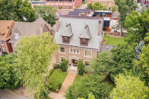 5211 Washington Pl, Saint Louis MO 63108-1117 exterior