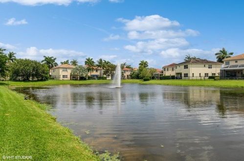 8038 Tangelo Dr, Boynton Beach, FL 33436-1602