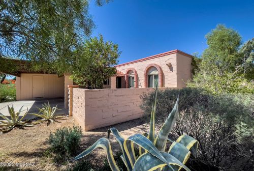 4231 Presidio Rd, Tucson AZ  85712-1044 exterior
