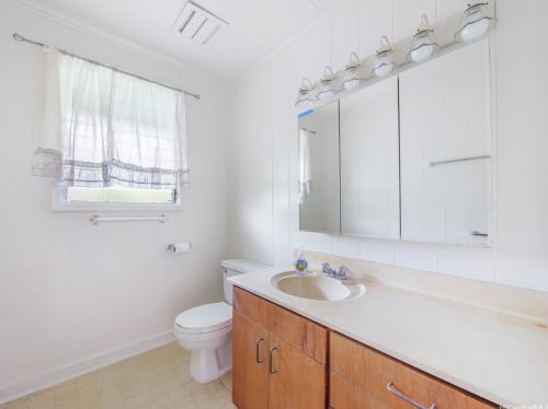 1986 Paula Dr, Honolulu HI  96816-3940 exterior