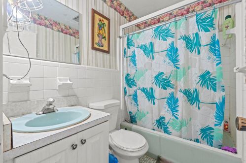 2598 4 Ct, Boca Raton FL 33432-1907 exterior