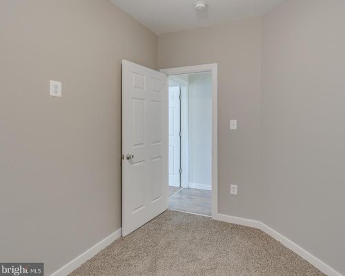 1941 30 St, Philadelphia PA 19121-1838 exterior