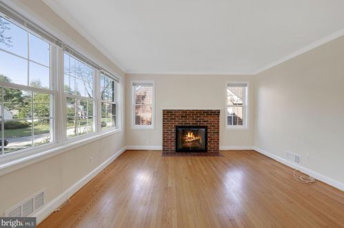 1807 Myrtle Rd, Silver Spring MD  20902-4006 exterior