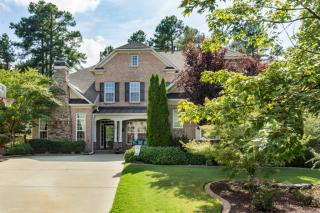 326 Belrose Dr, Cary, NC 27513-9748