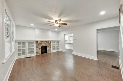 1692 Hillsdale Ave, Pittsburgh PA 15216-2018 exterior