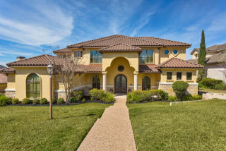 109 Neville Wood Ct, Austin TX  78738-1712 exterior