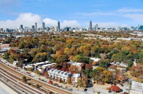 986 Dekalb Ave, Atlanta, GA 30307-2574