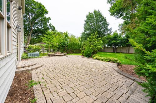 254 3rd St, Elmhurst IL  60126-2460 exterior