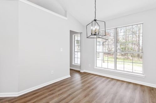 320 Emerald Grn Ct, Atlanta GA 30349-8420 exterior