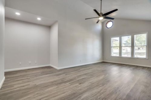 2175 Farola Dr, Dallas TX  75228-2225 exterior