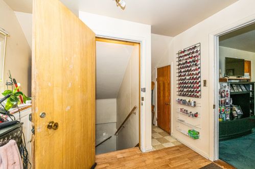 5748 Grand Ave, Chicago IL 60707-1909 exterior